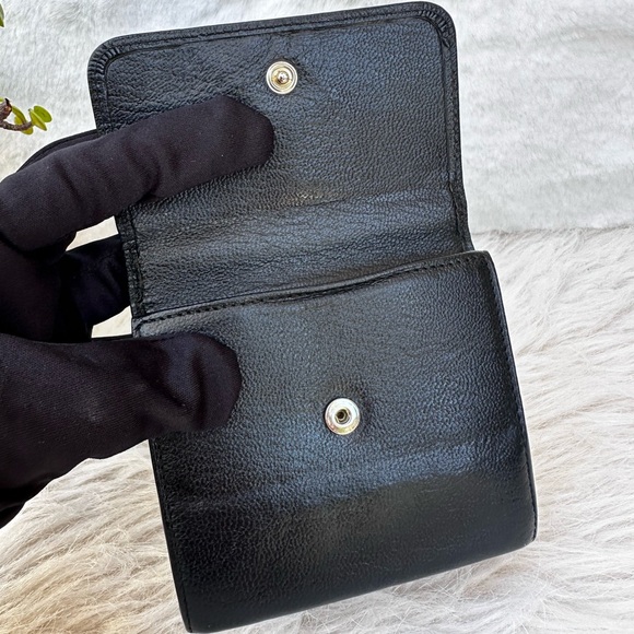 Chanel Vintage Trifold Wallet in Black - Picture 5 of 17